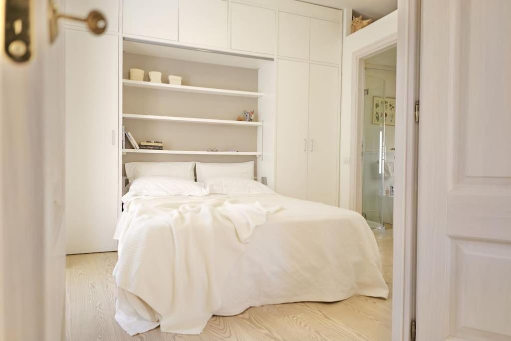 Apartment Panoramic Quirinal Penthouse Rome