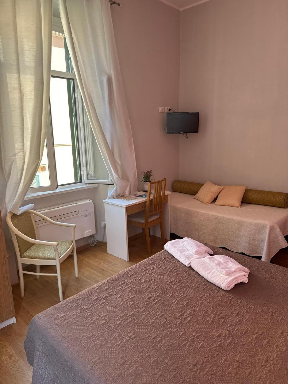 Guest house Trani B&t 3*