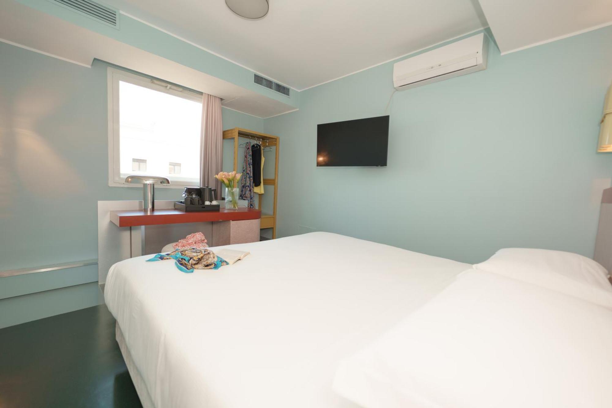 Moderno Hotel Rome