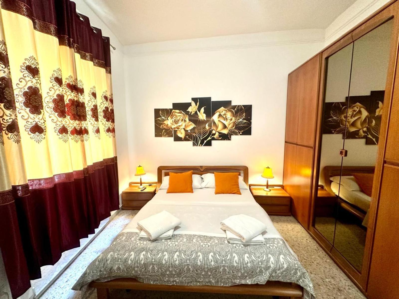 4 Bed Luxury Near Colosseum Appartamento Roma