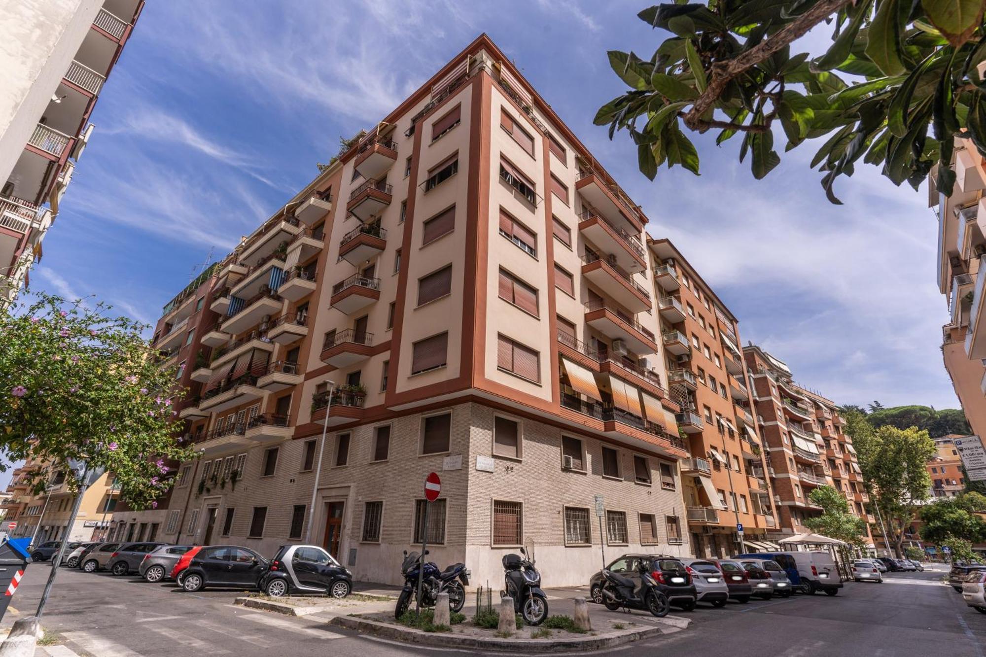 Vatican Cartographer Apartment Rome