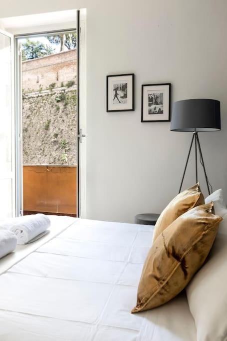 Serendipity Vatican Door House Apartment Rome