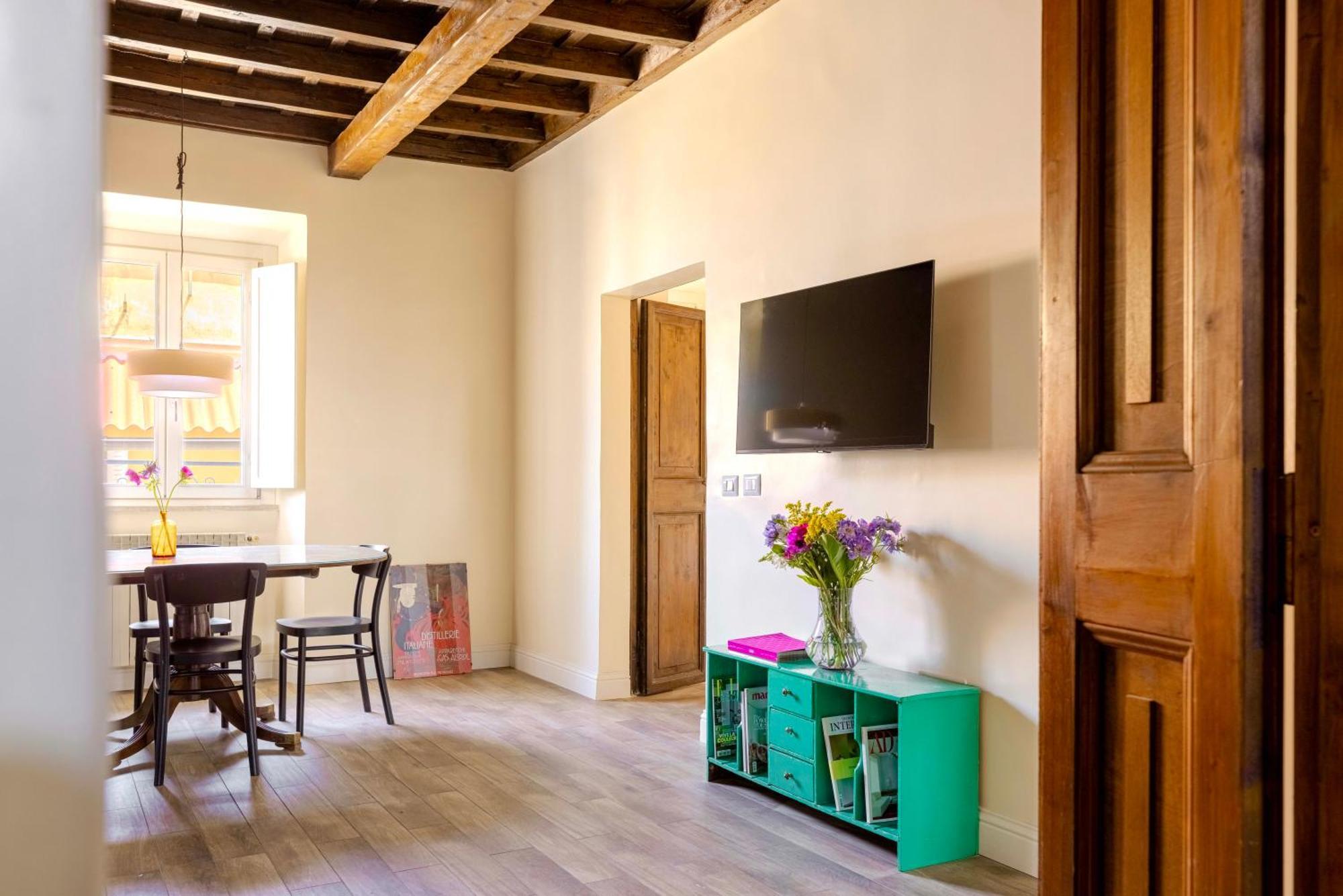 Trasteverehome - Giglio Piazza Farnese Roma