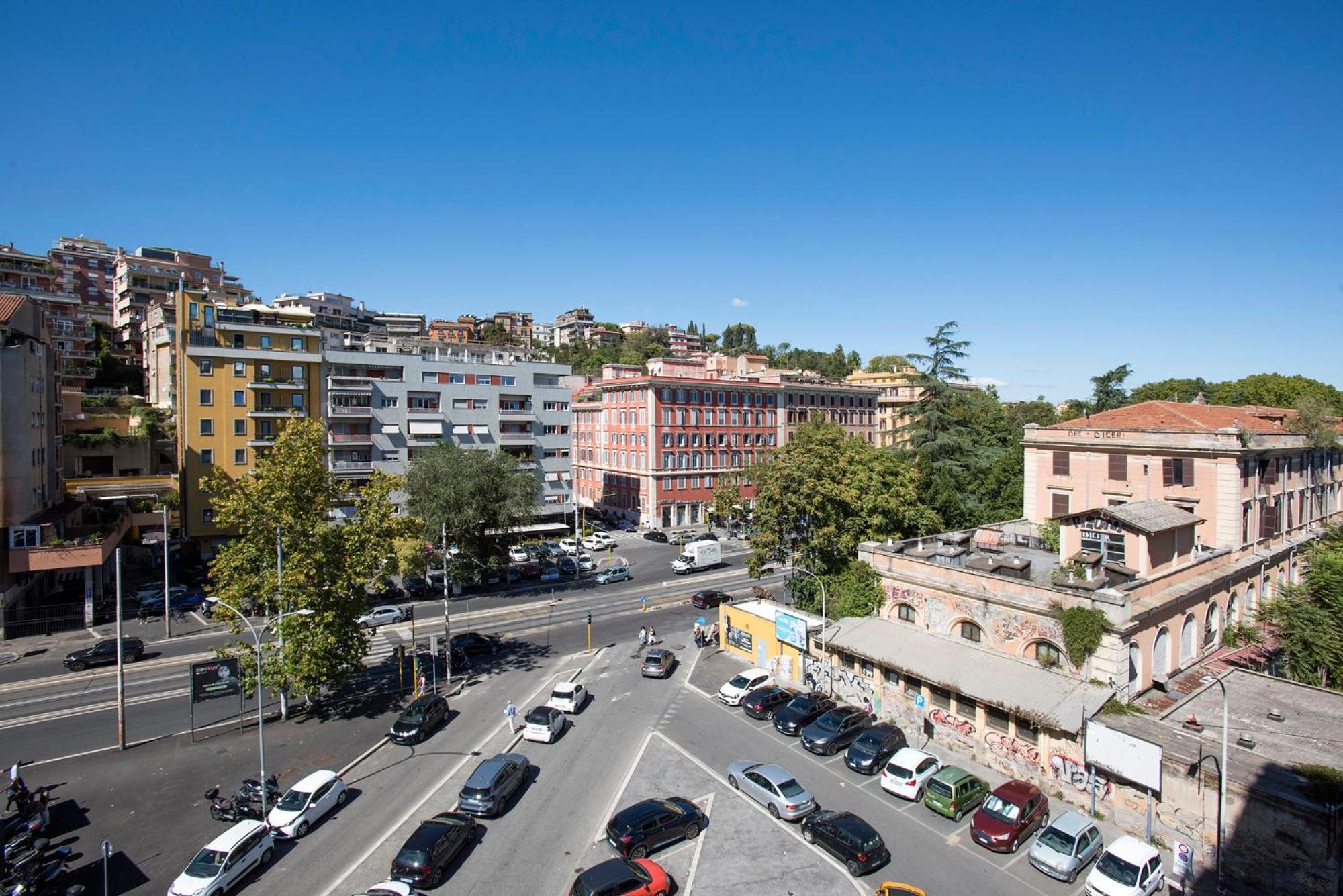 Sky Luxury * Rome