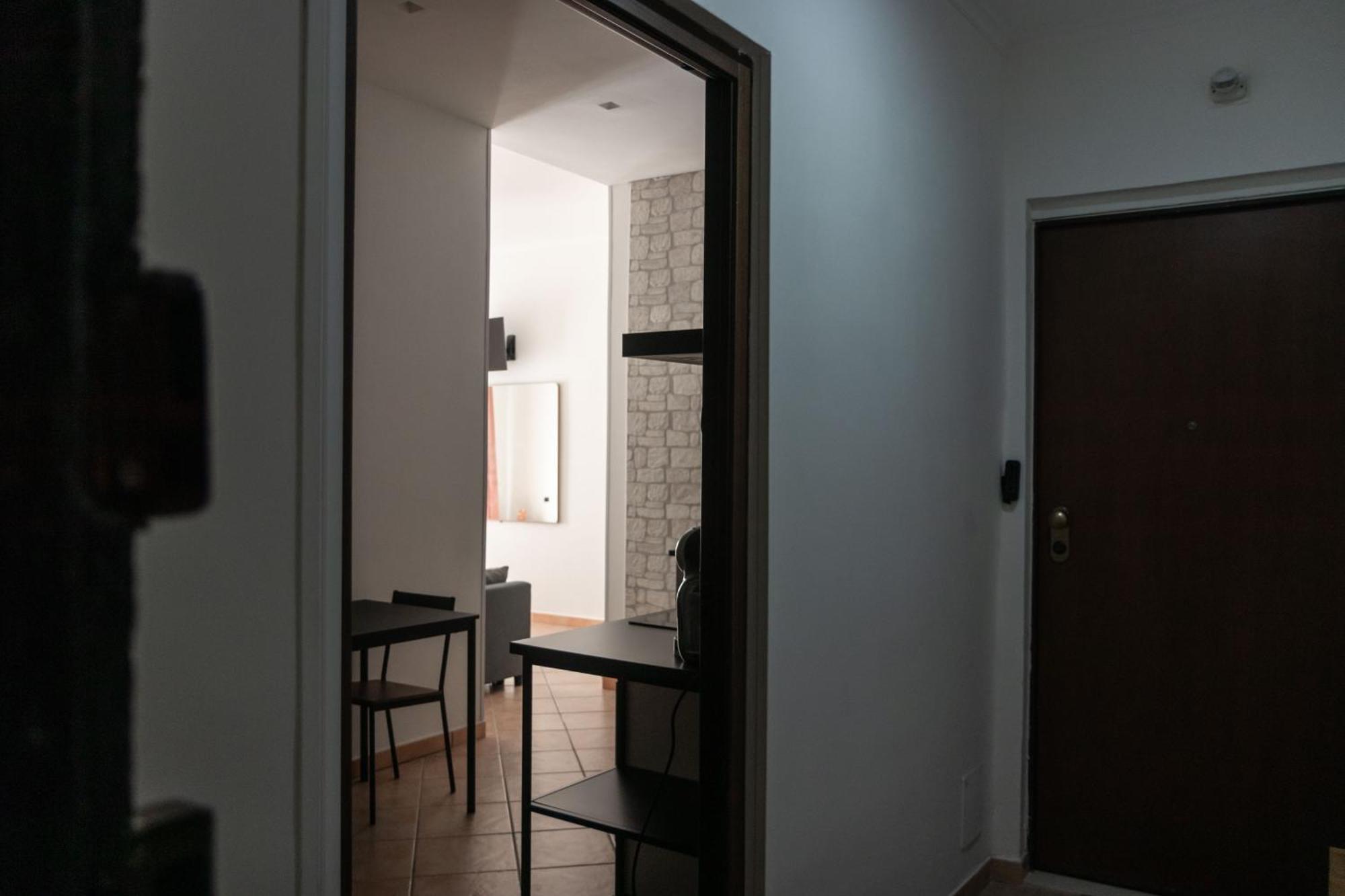 Casa Matteo53 Termini - Castro Pretorio Apartment *