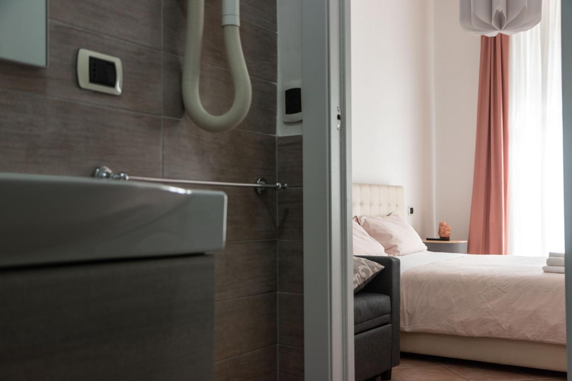 Casa Matteo53 Termini - Castro Pretorio Apartment Rome