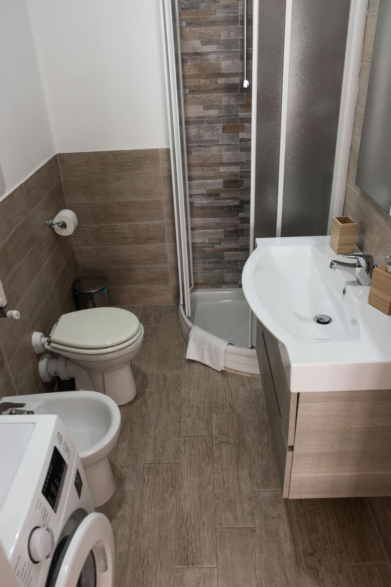 Casa Matteo53 Termini - Castro Pretorio