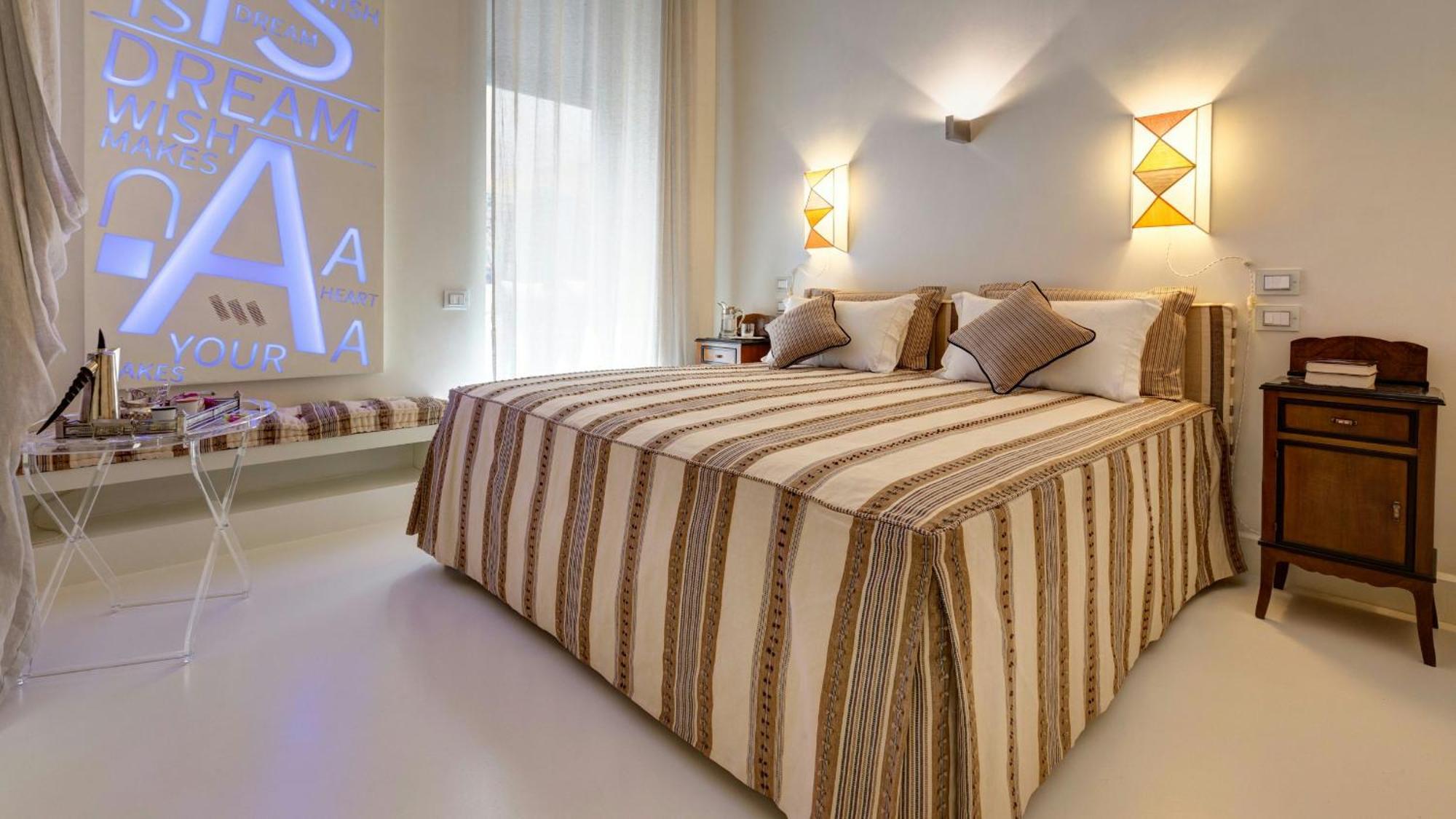 Apartment Domus Domitia Luxury Living