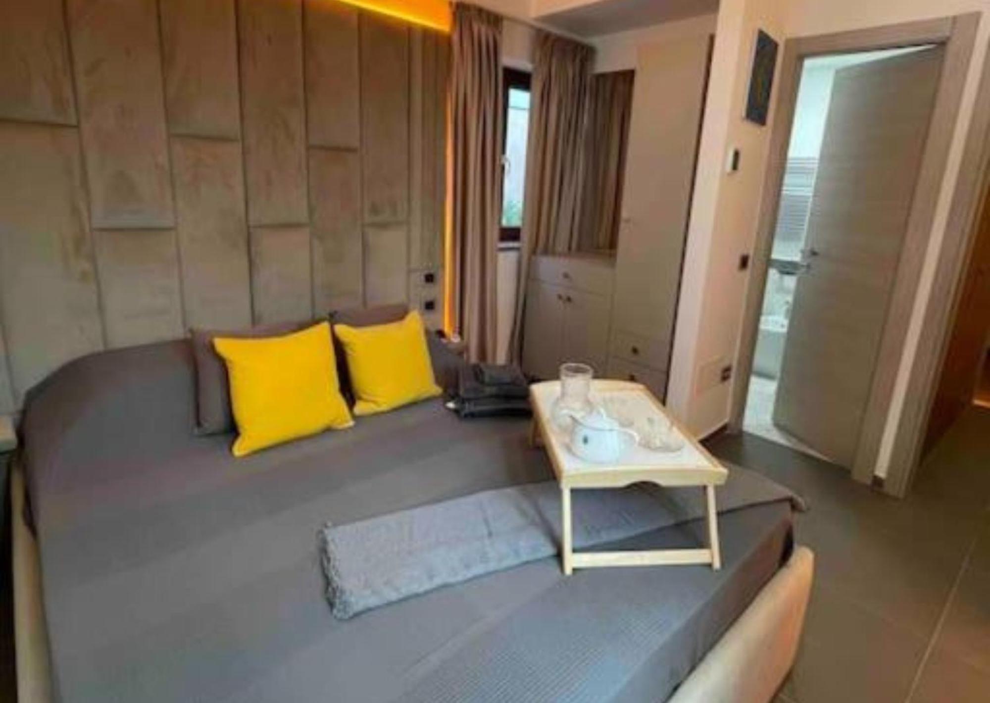 Exclusive With Private Garden - 5 Minutes From The Colosseum Villa