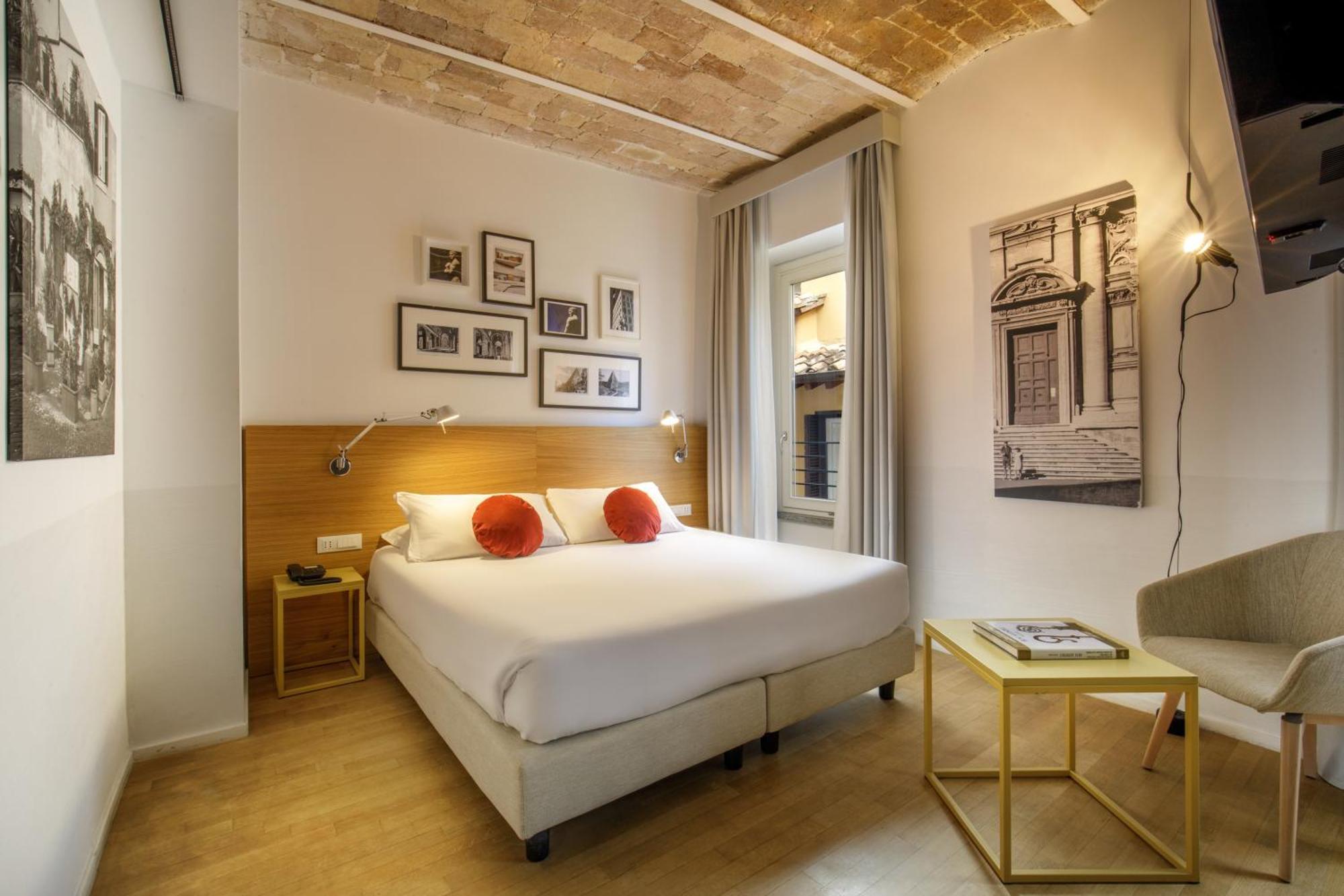 Coronari Palace 3*