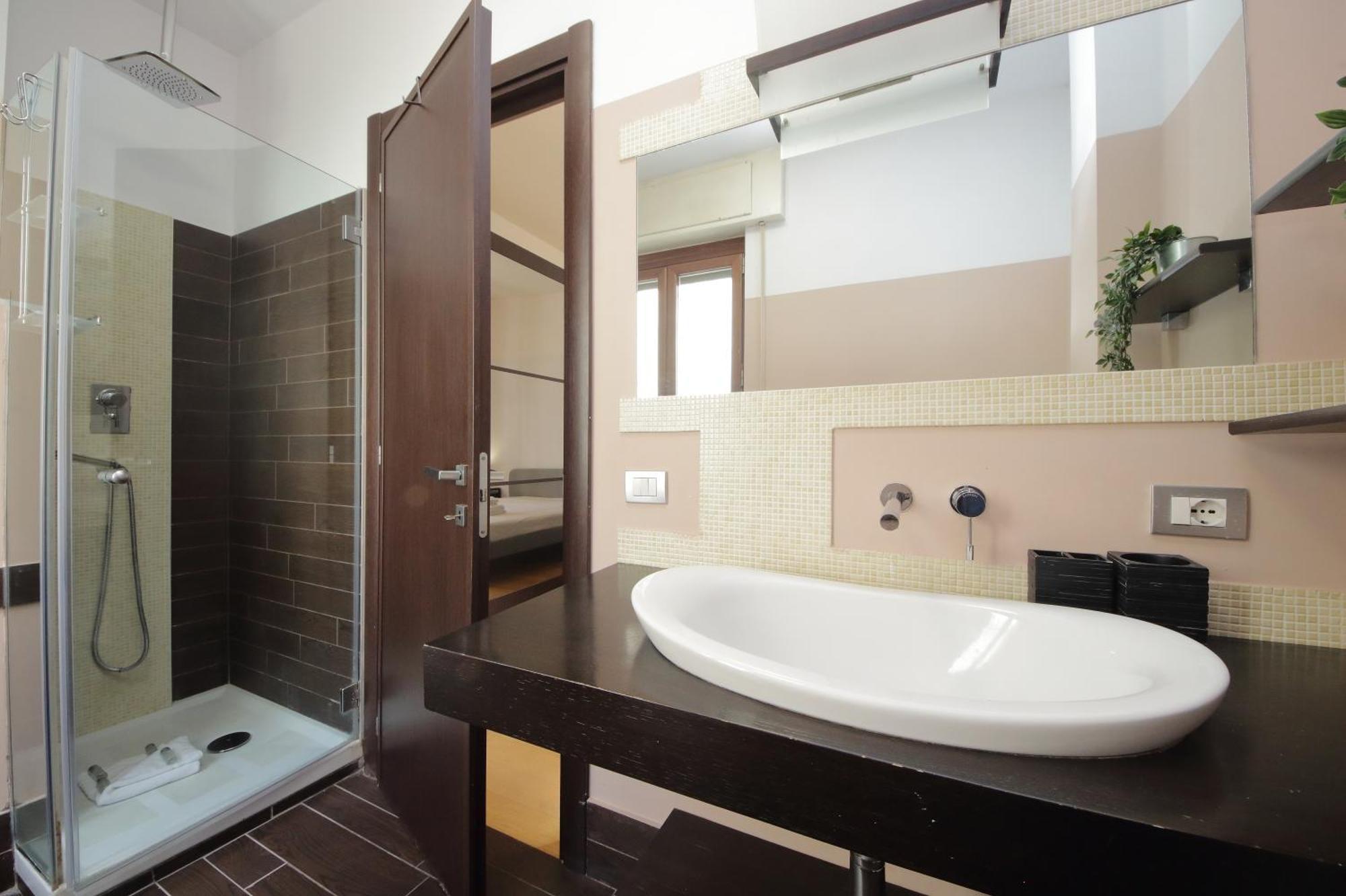 Apartment Cozy And Comfy In Piramide Metro Stop *