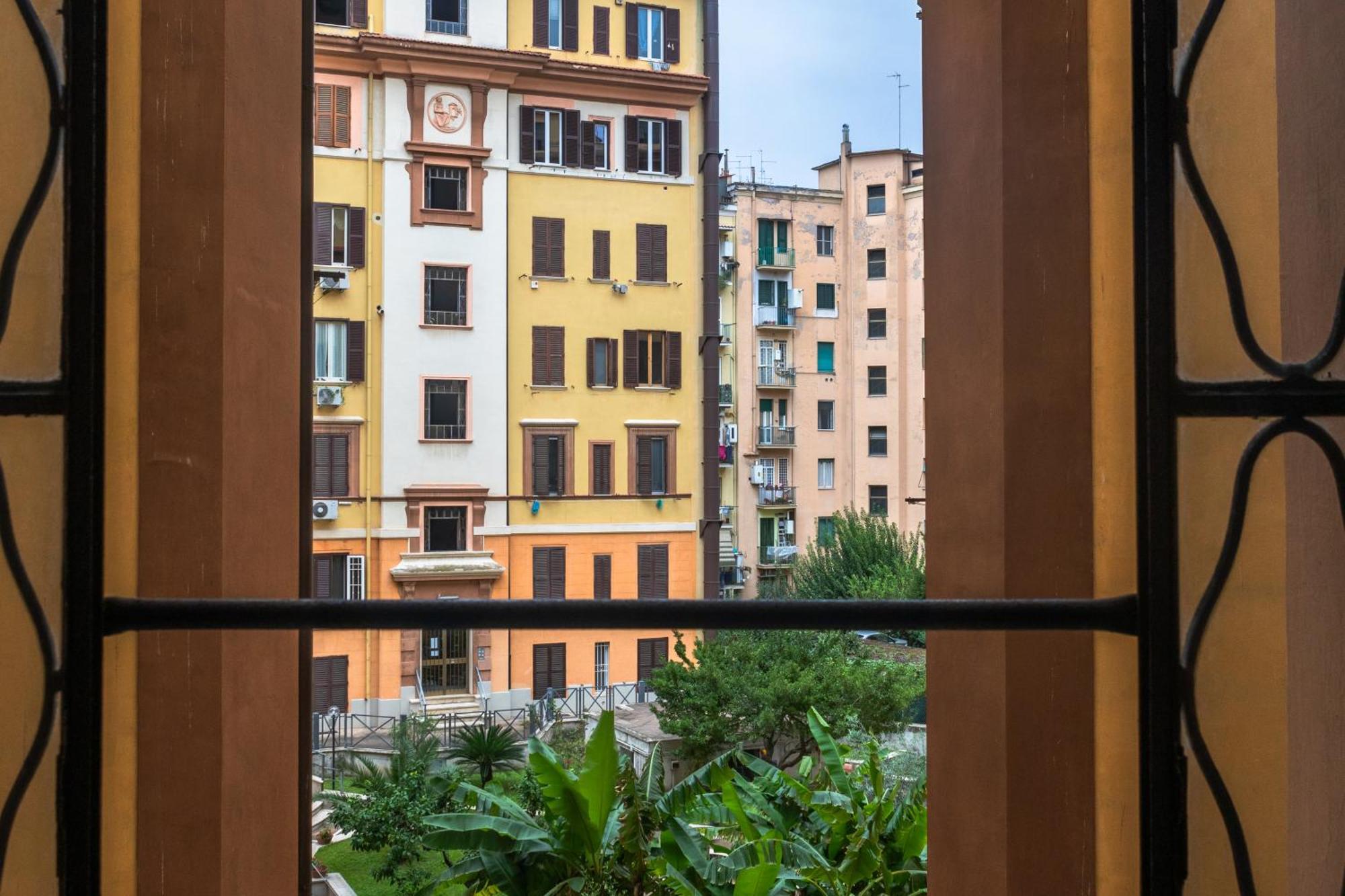 Apartment Suitte In San Giovanni Near Basilica - - Rome