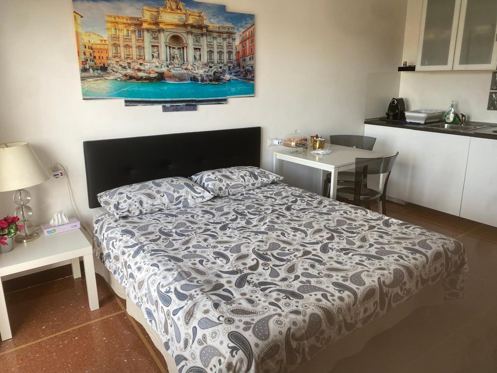 Cosy Loft Close To Saint Peter Square Apartment