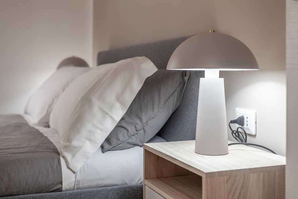 Domus 124, Elegant Comfort With Parking Apartment *