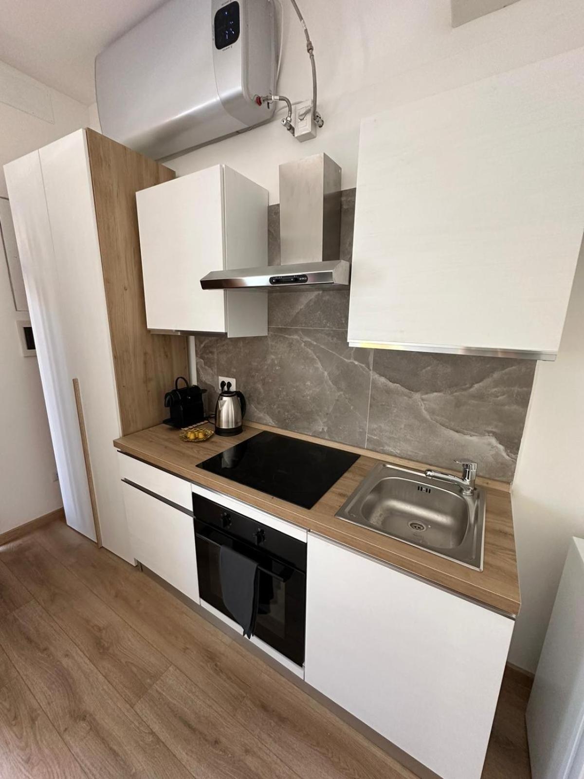 Arya San Pietro Apartment Rome