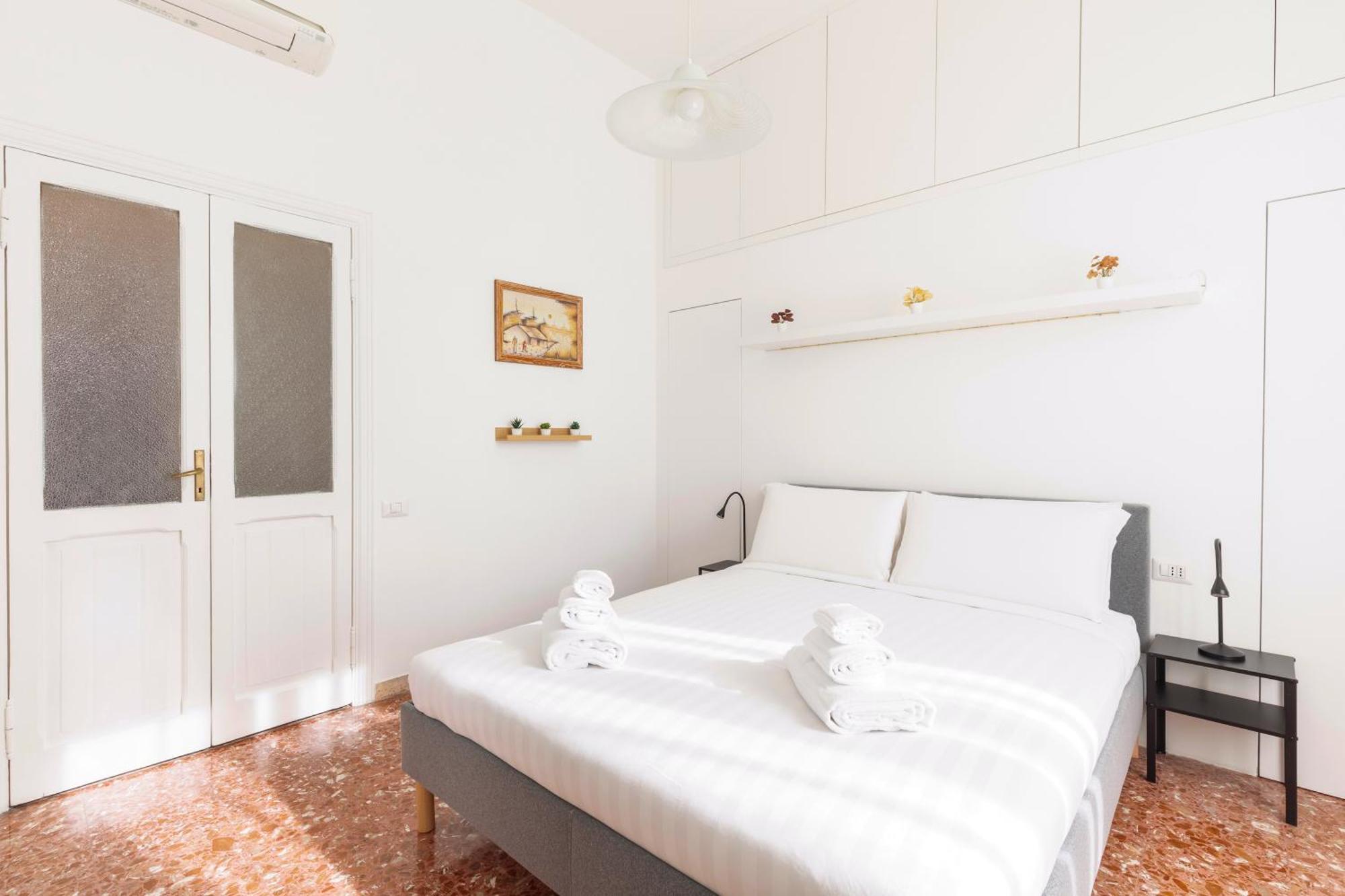 Appartamento Hostly-maison Sant'angelo-few Steps From Vatican *