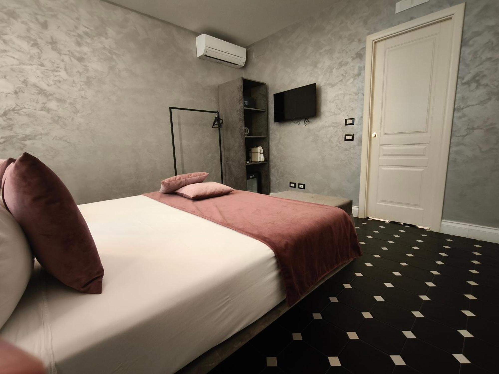 Profumo Maison Colosseo 3* Rome