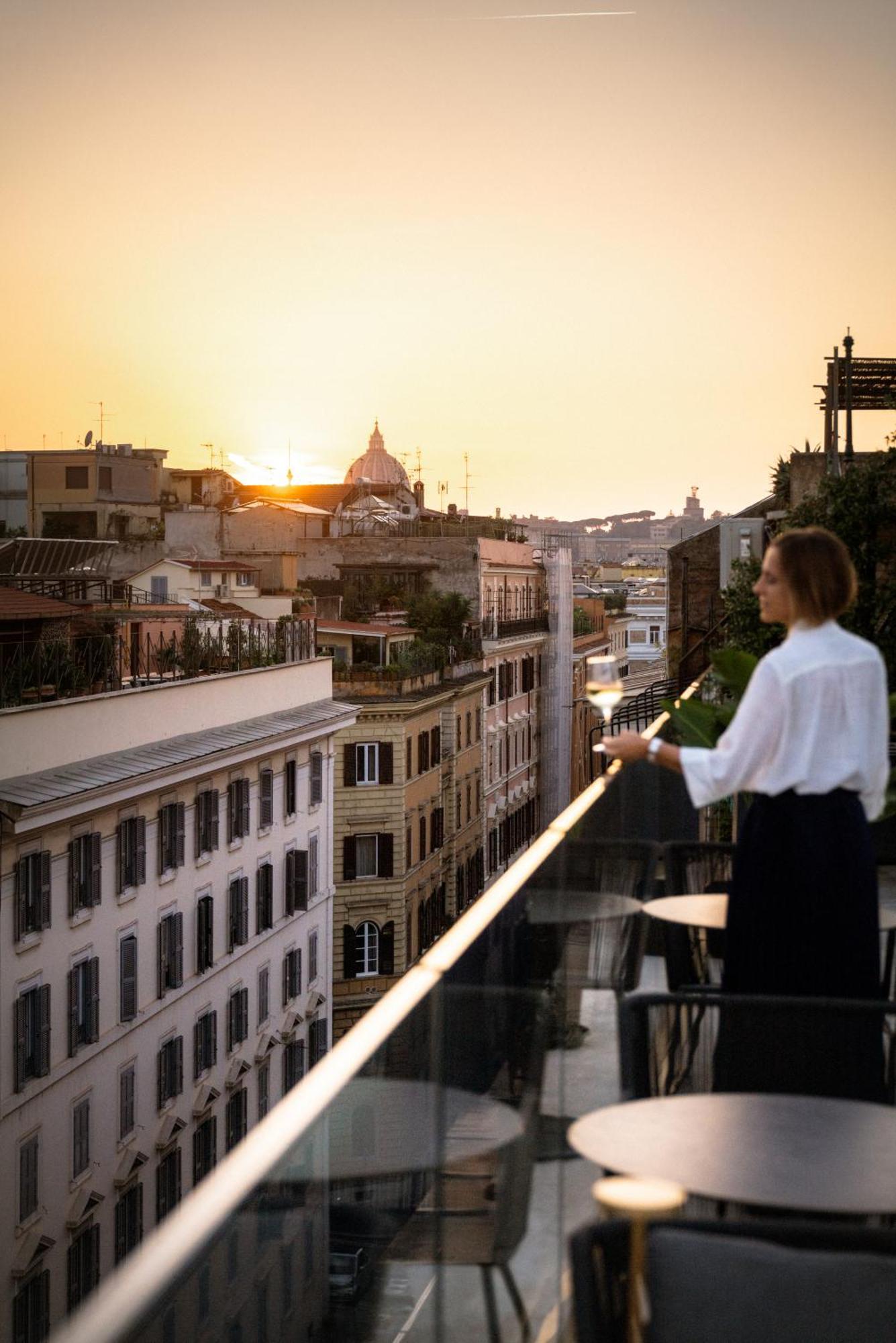 The First Musica - Preferred & Hotel Roma