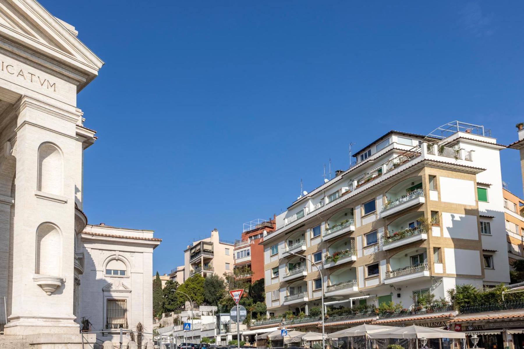 Apartment Ladolcevita - Ponte Milvio Stunning View Penthouse *