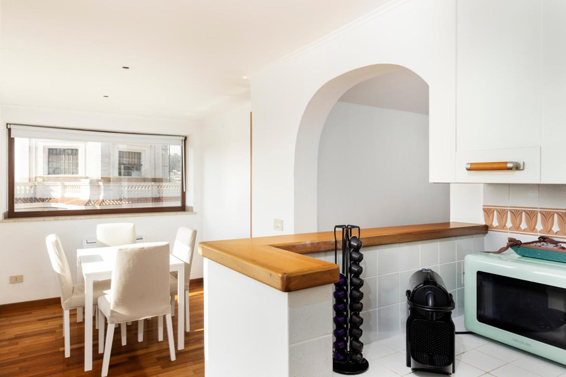 Ladolcevita - Ponte Milvio Stunning View Penthouse * Rome