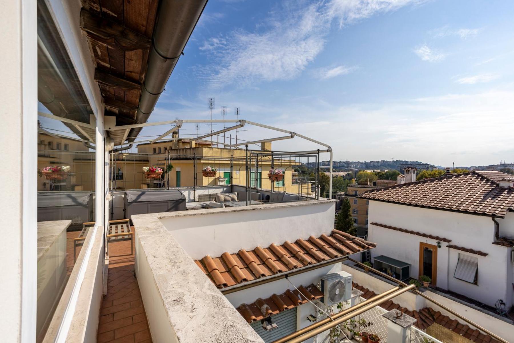 Apartment Ladolcevita - Ponte Milvio Stunning View Penthouse