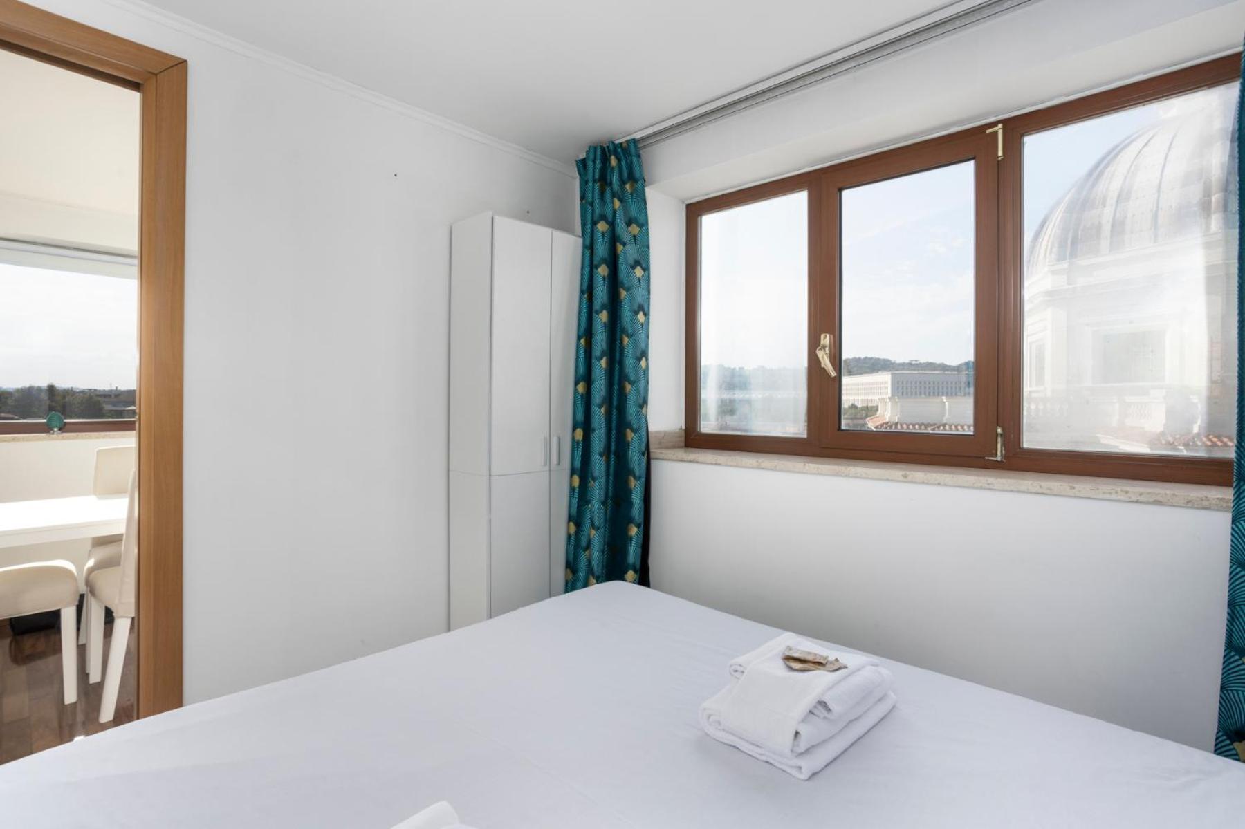 Ladolcevita - Ponte Milvio Stunning View Penthouse Apartment Rome