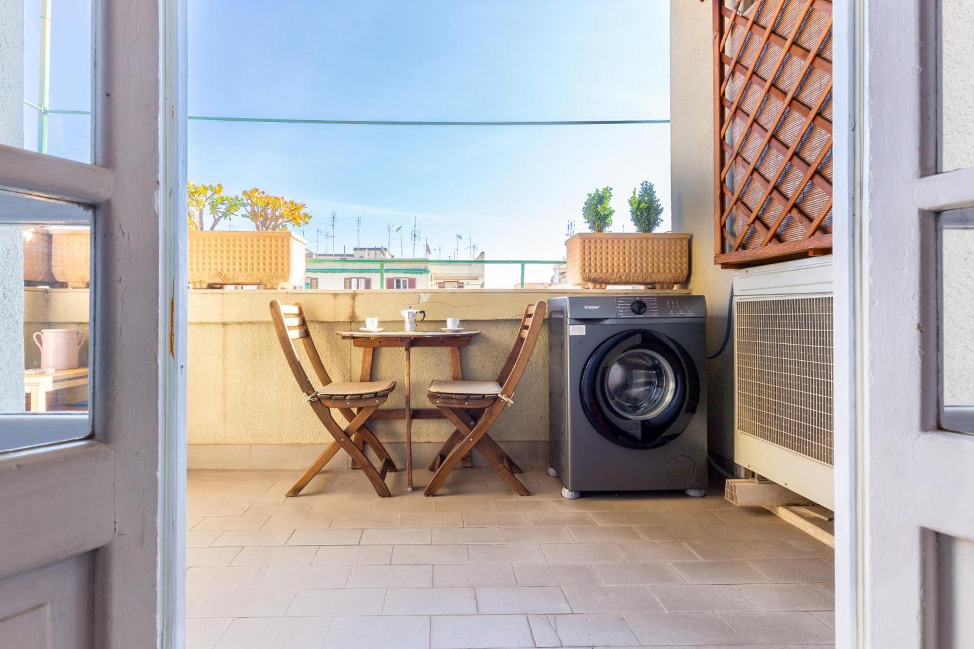 Apartment Sunny Charming 3 Bdr, 3bath Rome