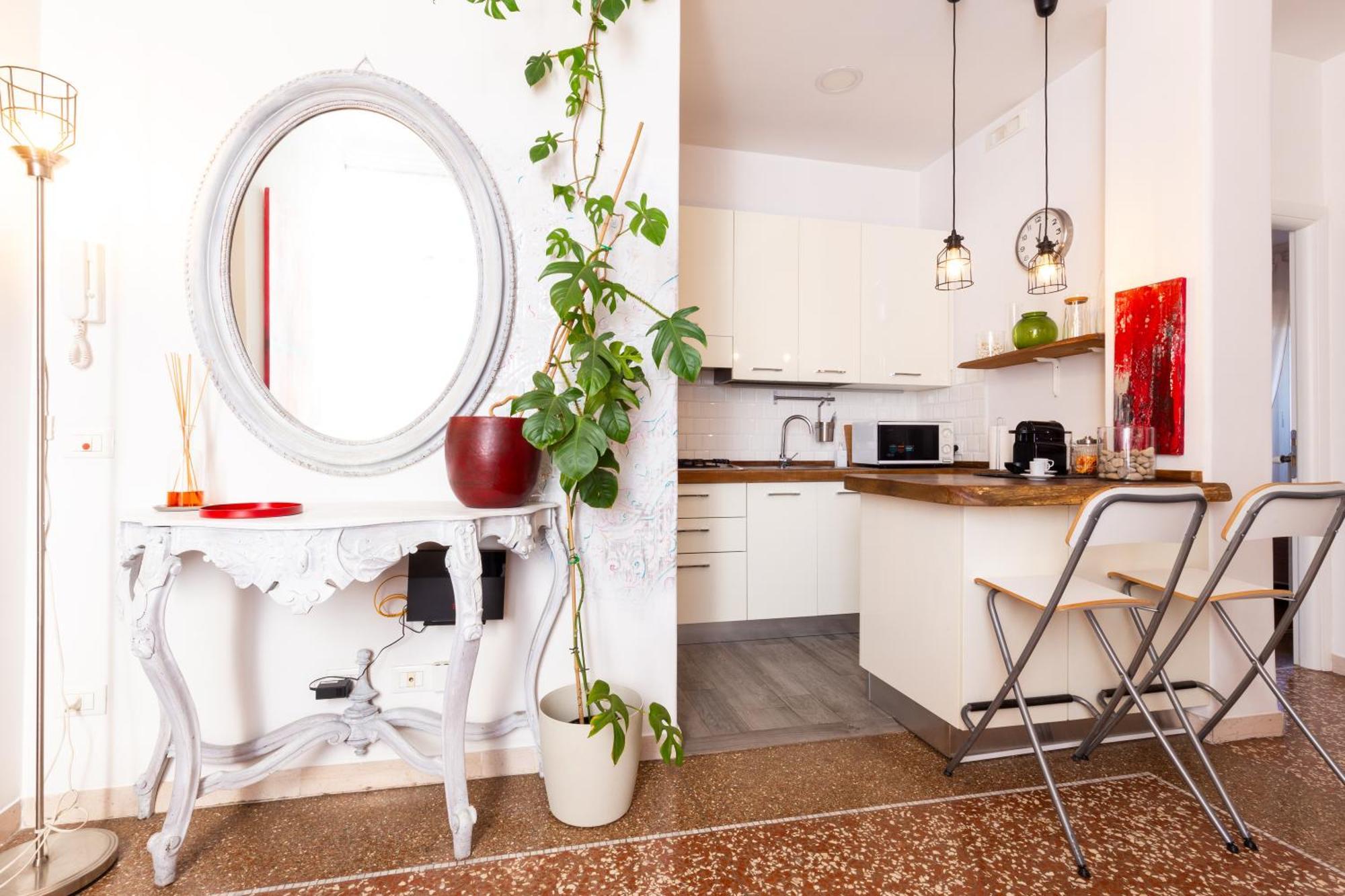 Sunny Charming 3 Bdr, 3bath Apartment Rome
