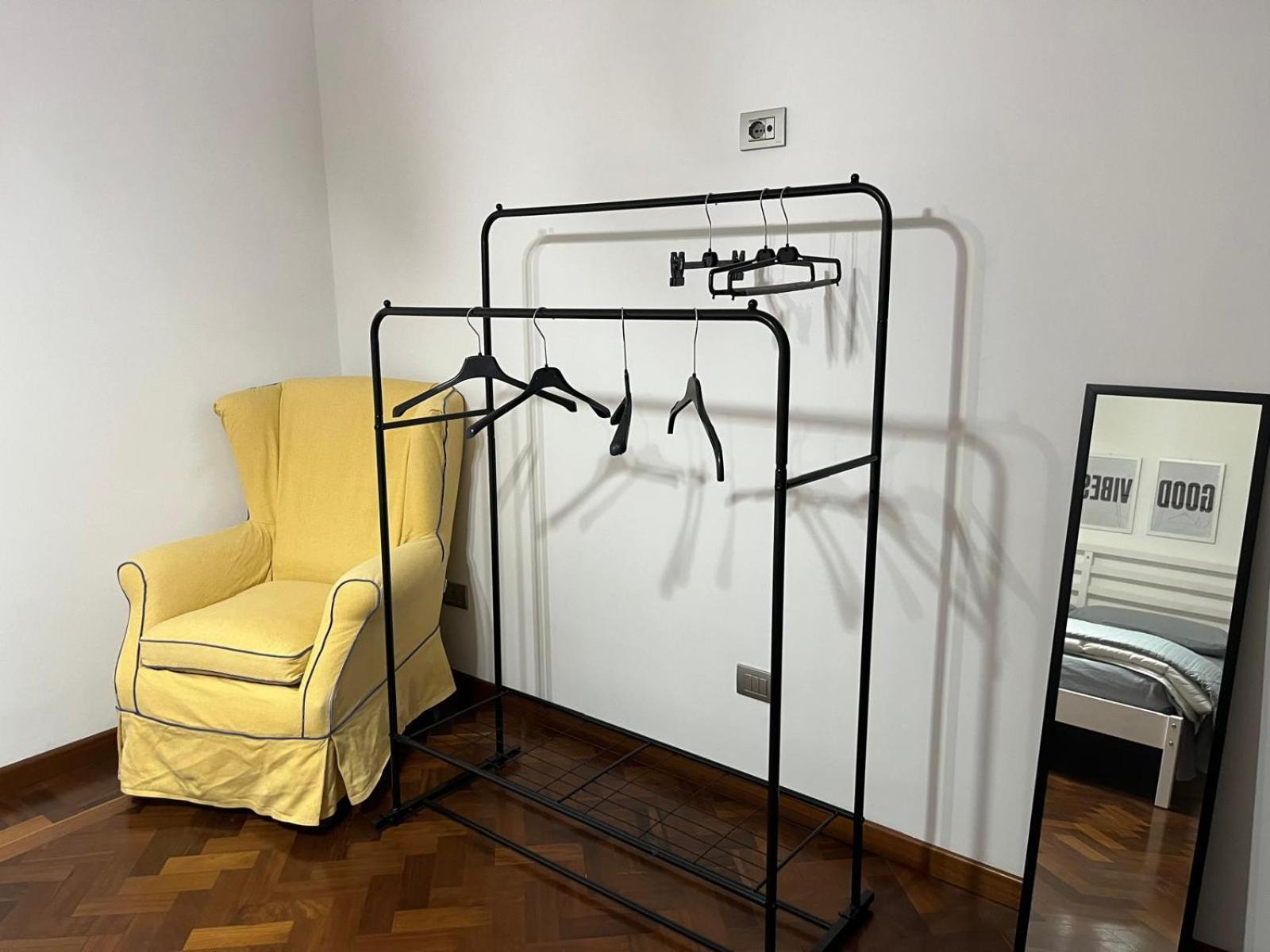 Interno2001 *