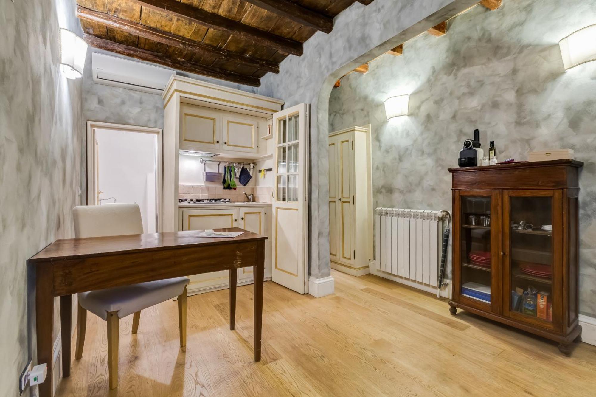Experience Spanish Steps Apartment Rome