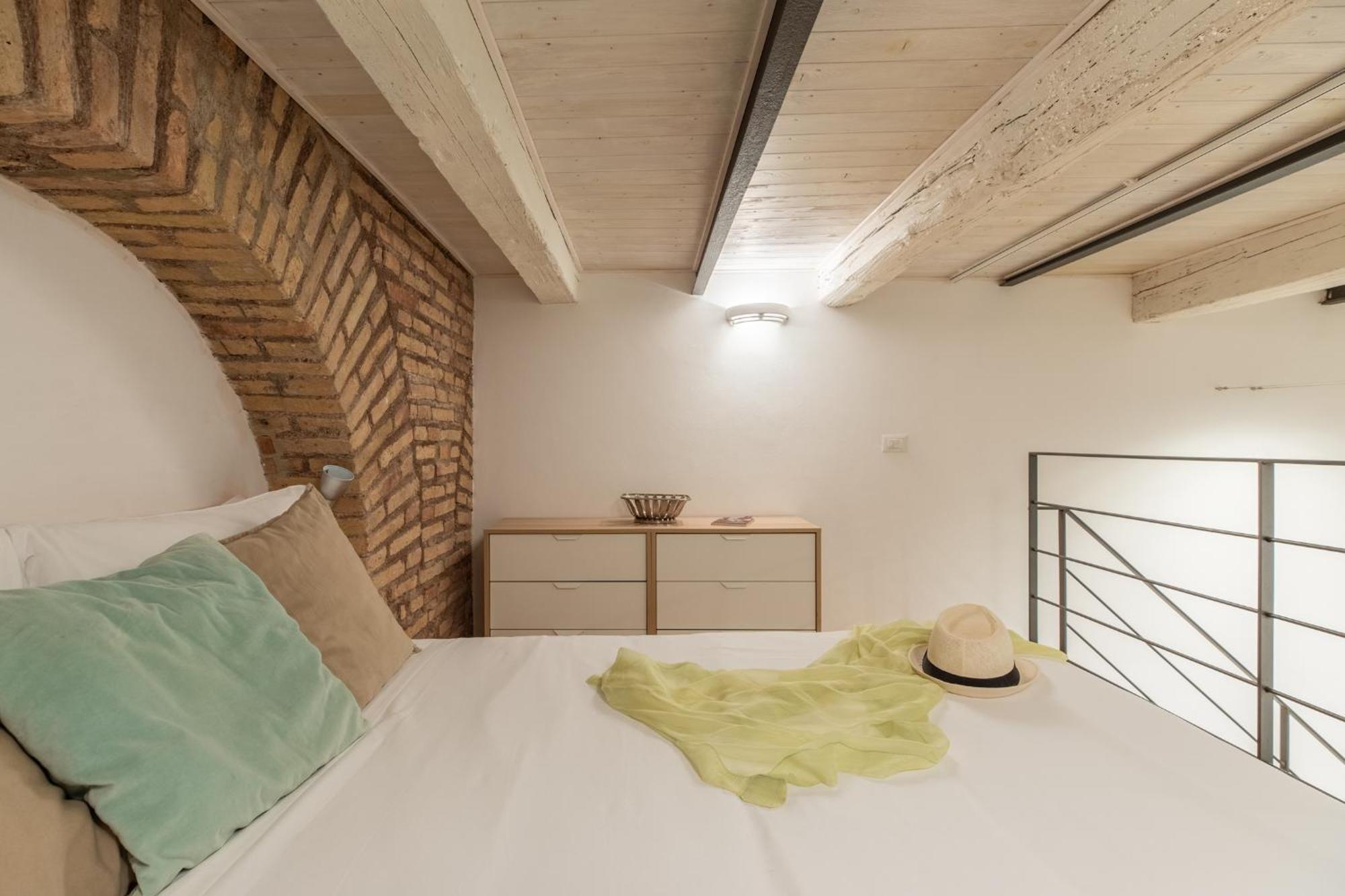 Iflat Cozy & Serene Loft Two Steps From Vatican * Rome