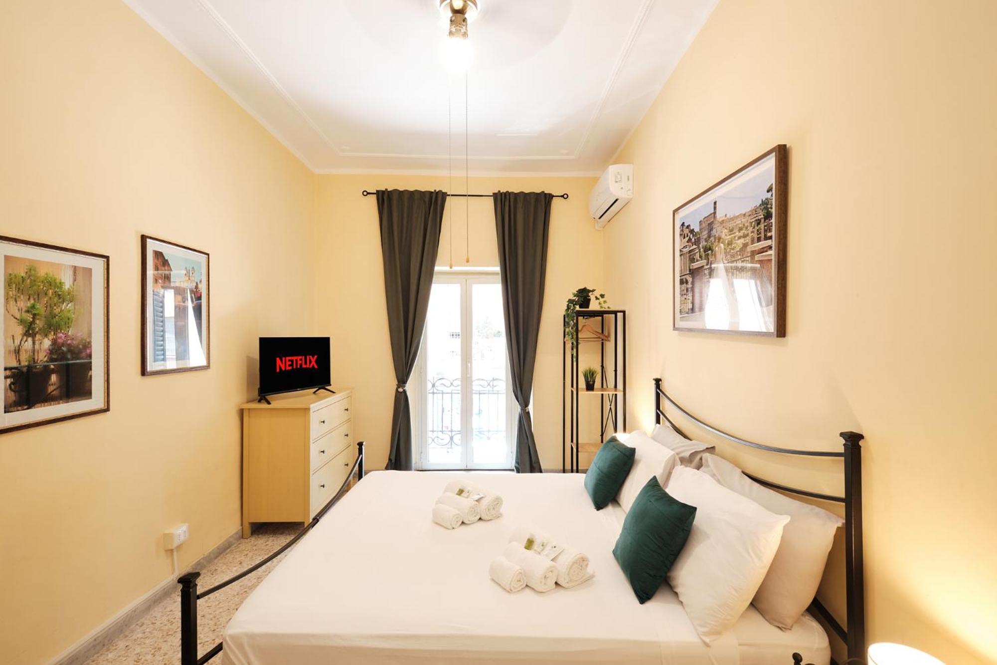 Colosseum 3 & 4 Bathrooms With Garden Apartment *