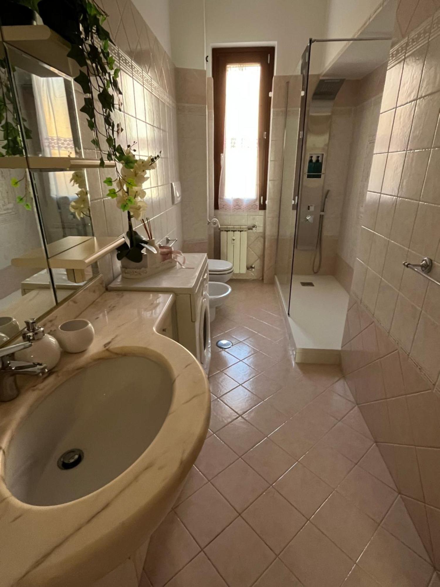 Alga Apartment