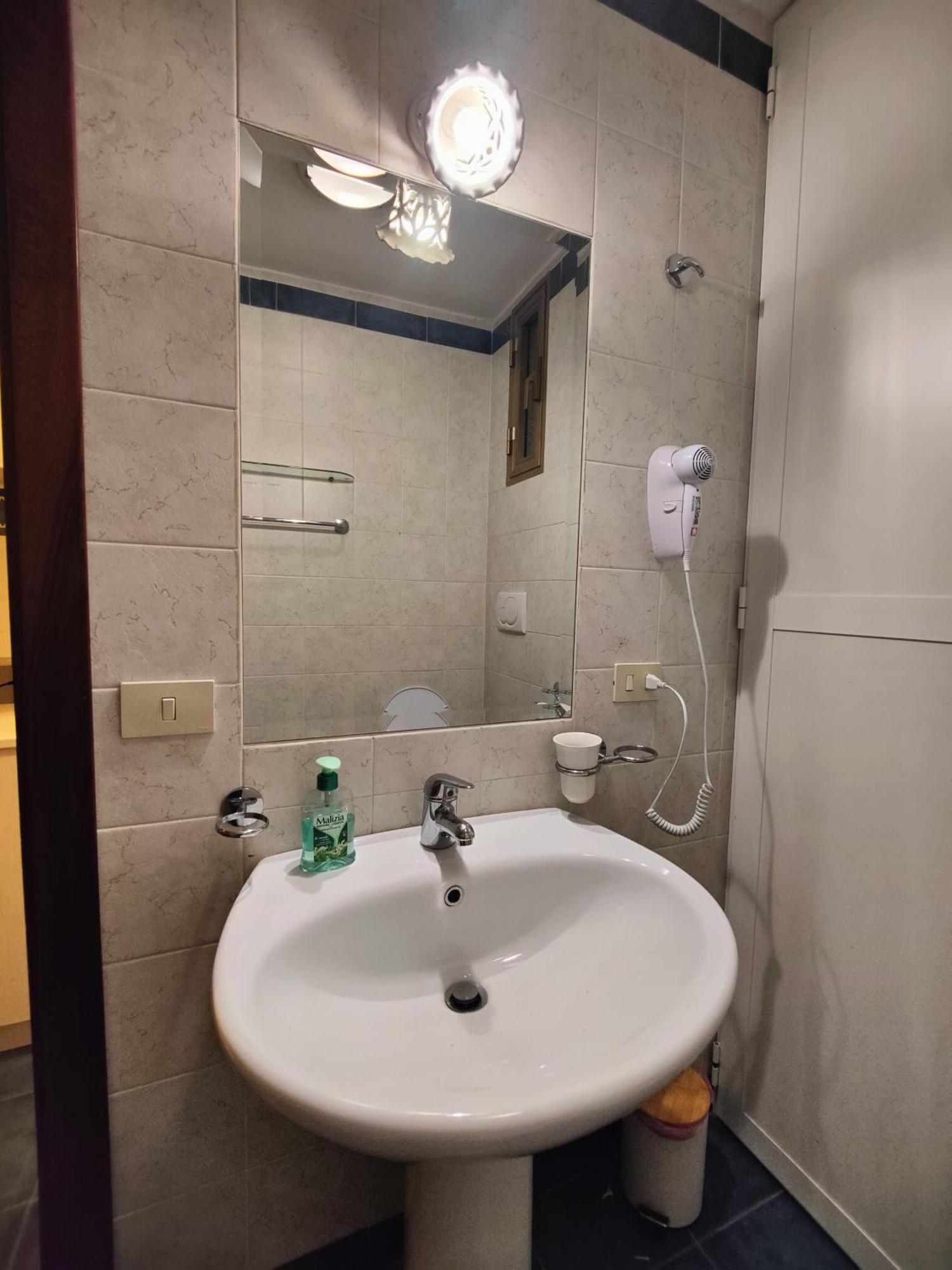 Apartment Gracchi 15 *