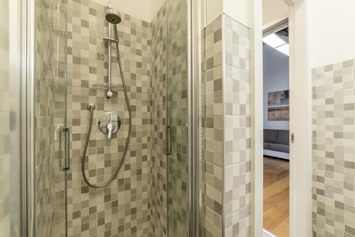 Live - Exclusive Penthouses