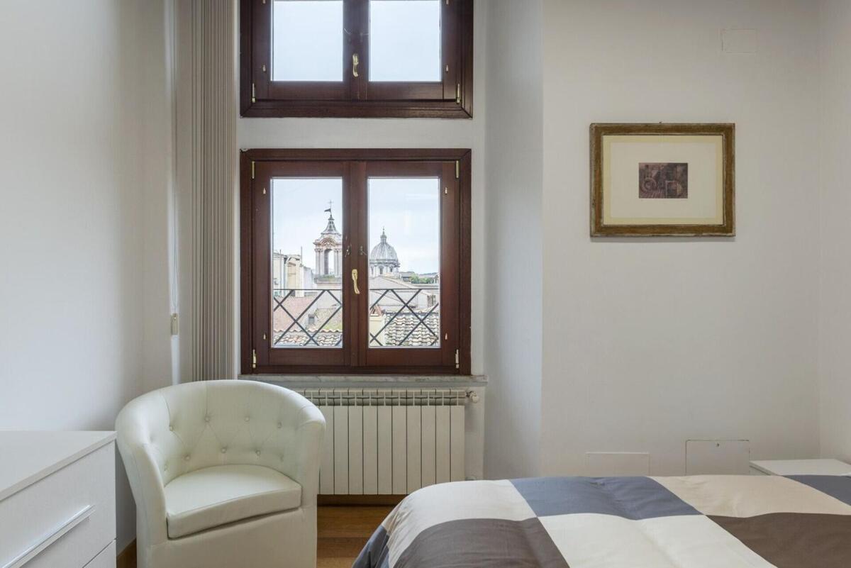Live - Exclusive Penthouses