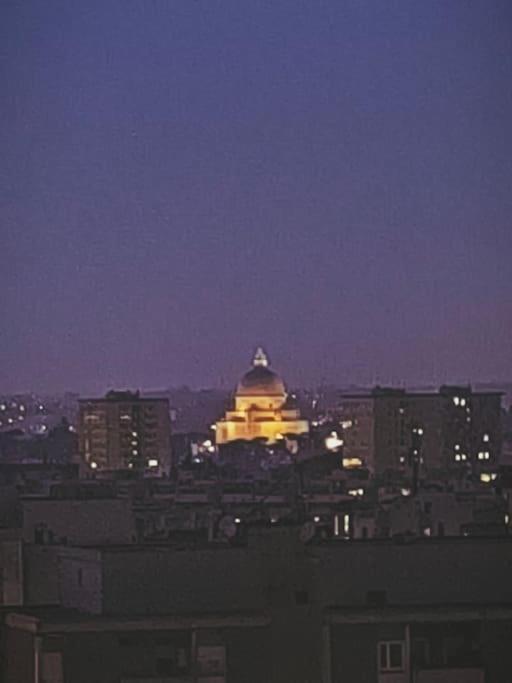 Domus Laurentina - Vicinanze Cecchignola E Metropolitana Apartment *