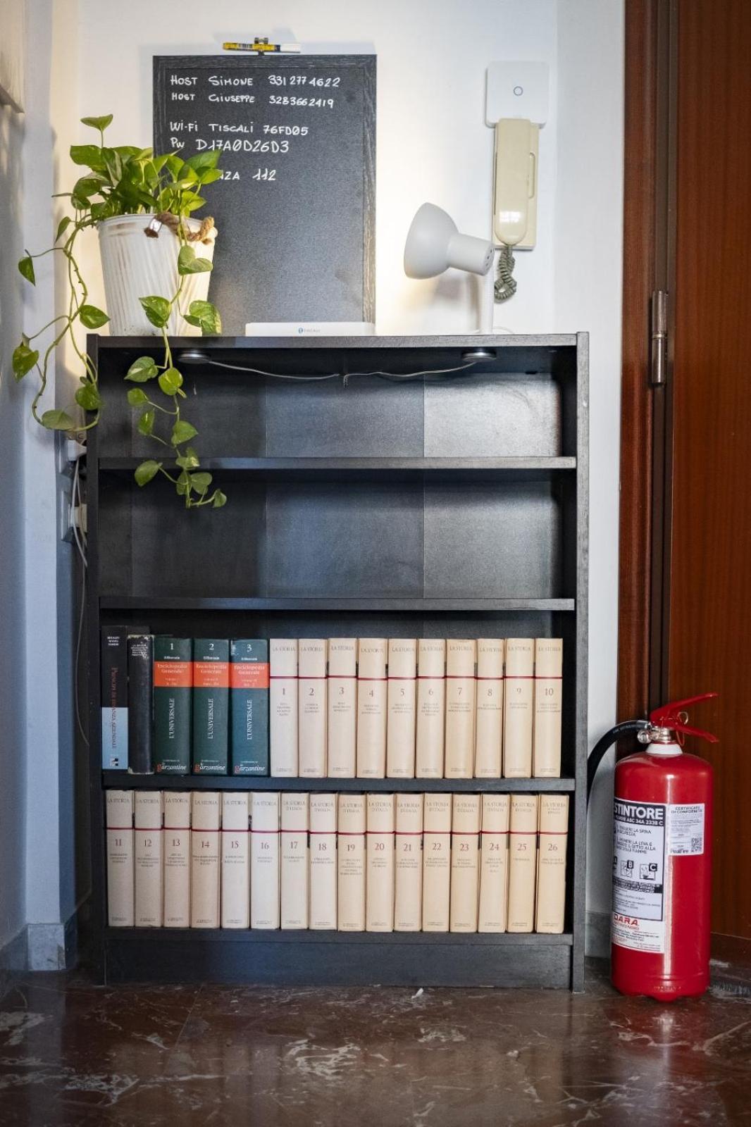 The Flat- Private Parking & Direct Bus To Vatican Appartamento Roma