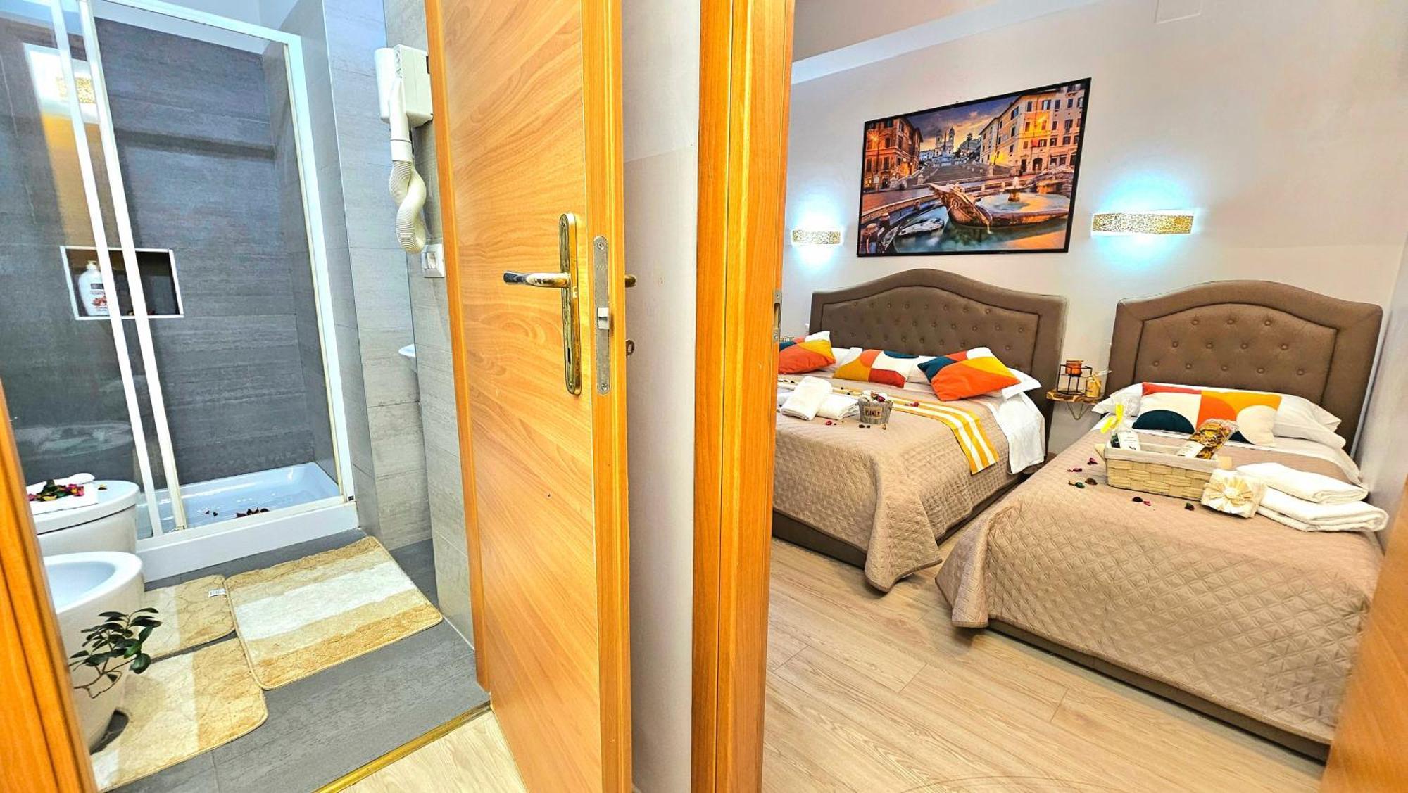 A Casa Simpatia Roma - Free Parking If You Book 4 Nights Bed & Breakfast *