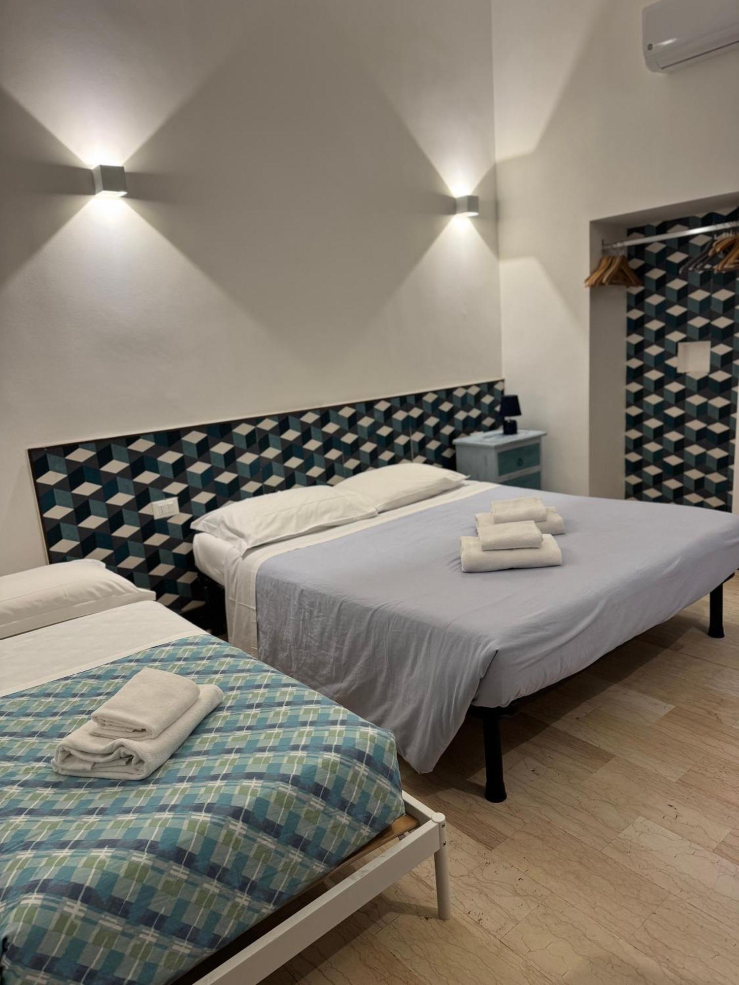 Silton's Guest house *