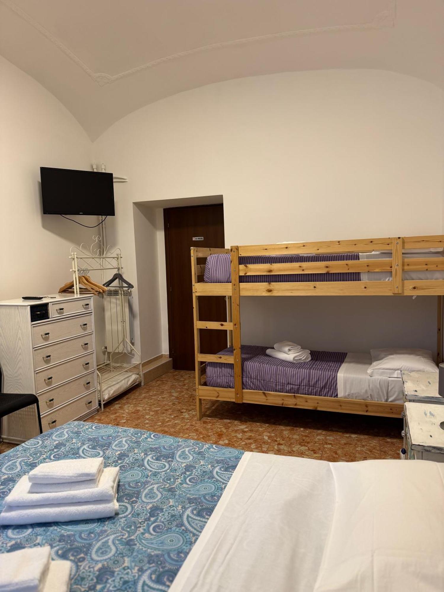 Guest house Silton's *