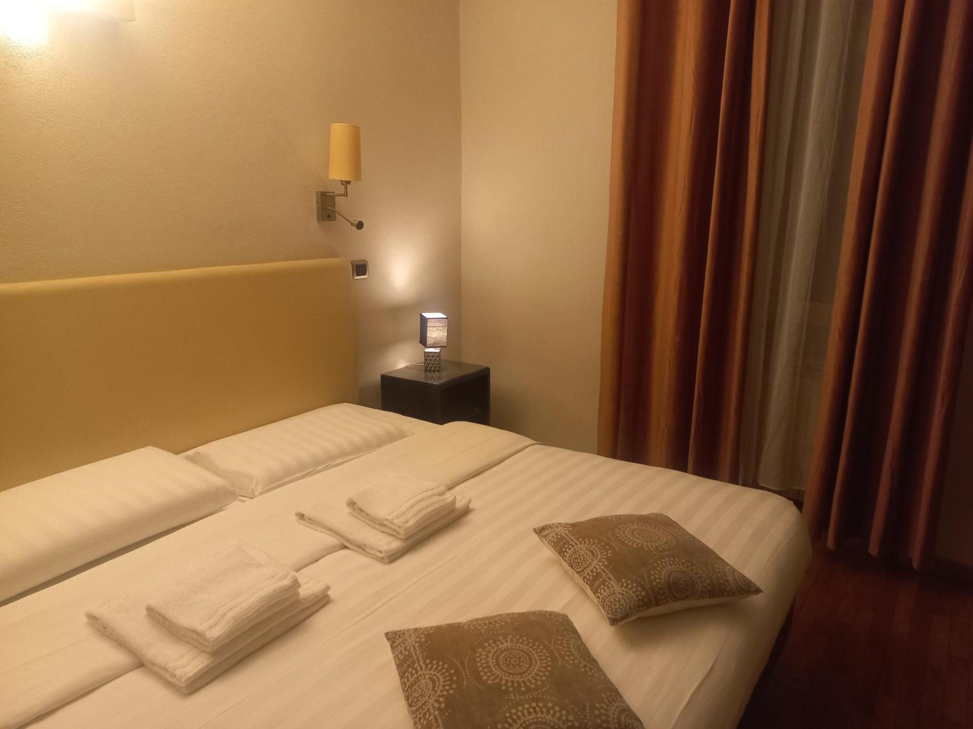 Apartment Stefano House Fontana Di Trevi Rome