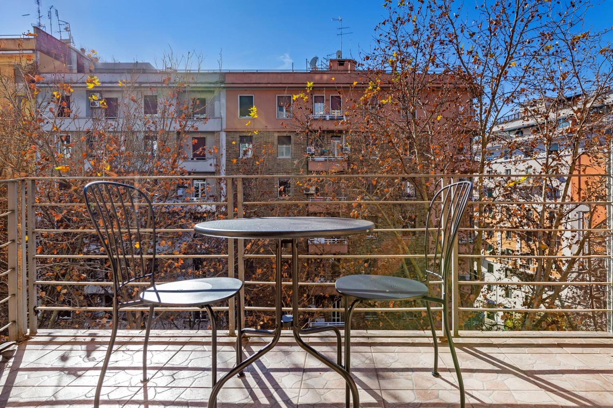 Apartment Luciano Colosseo *