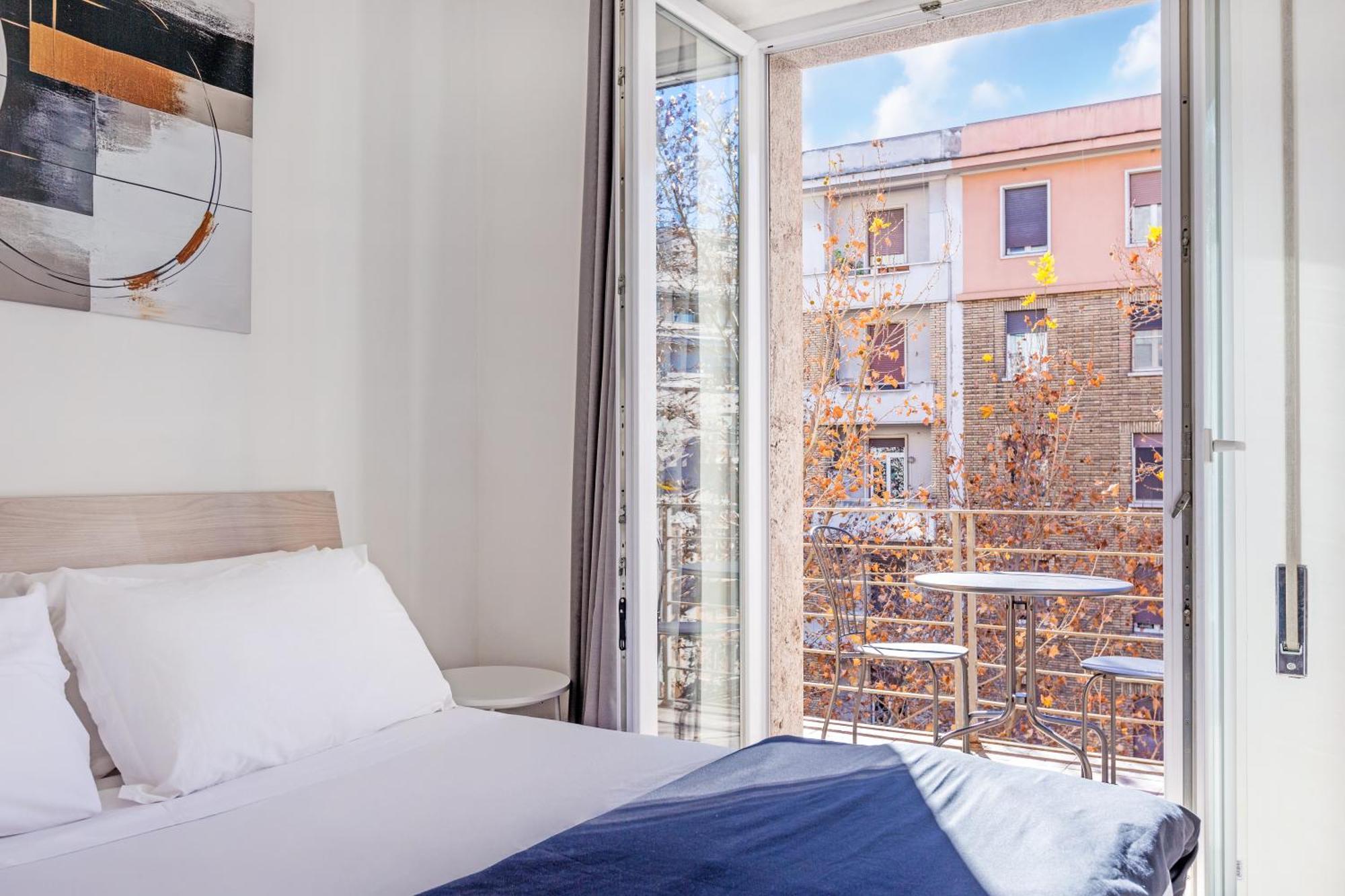 Luciano Colosseo Apartment Rome