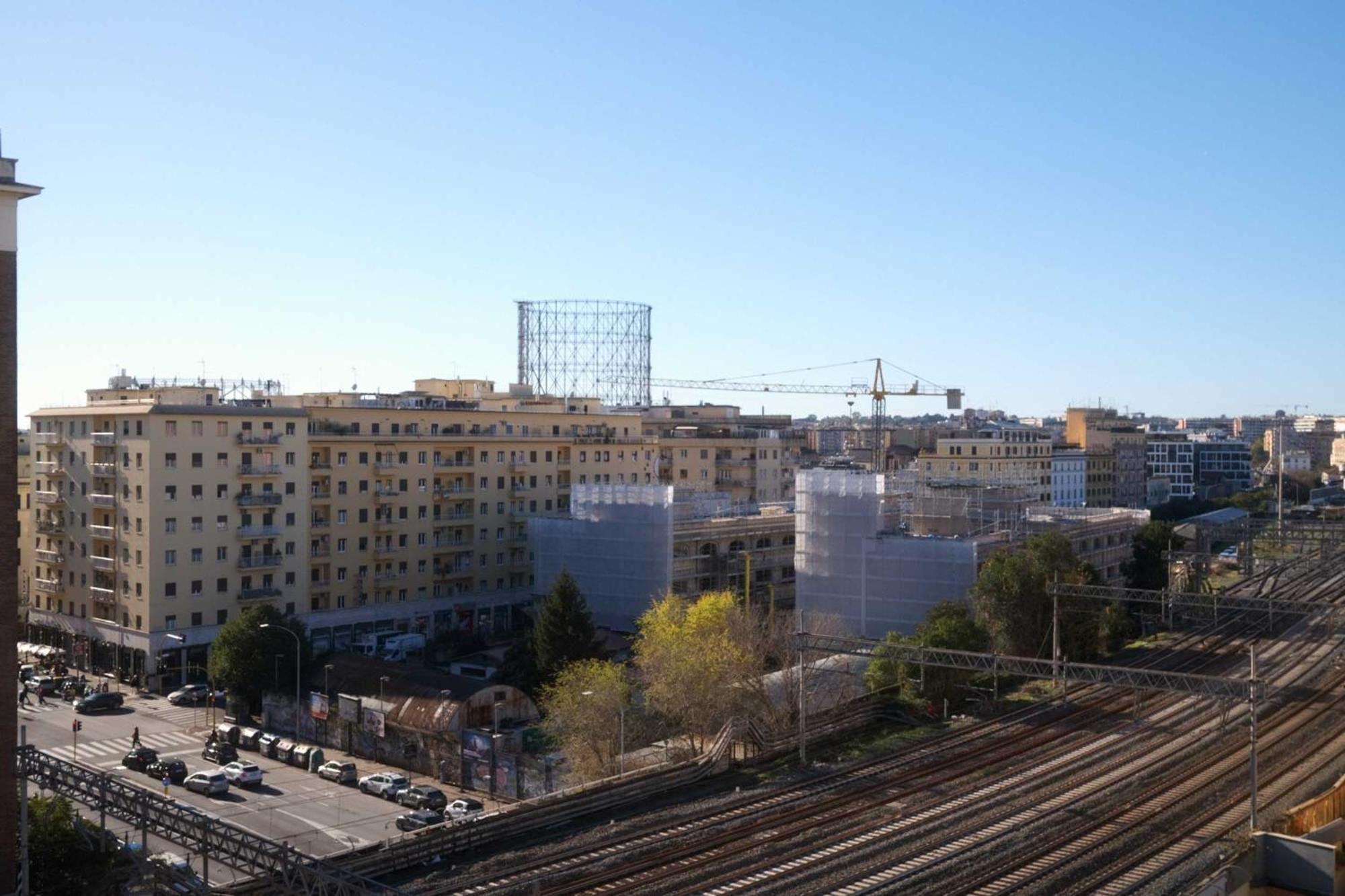 Piramide 2 Bedrooms & 2 Bathrooms Apartment *