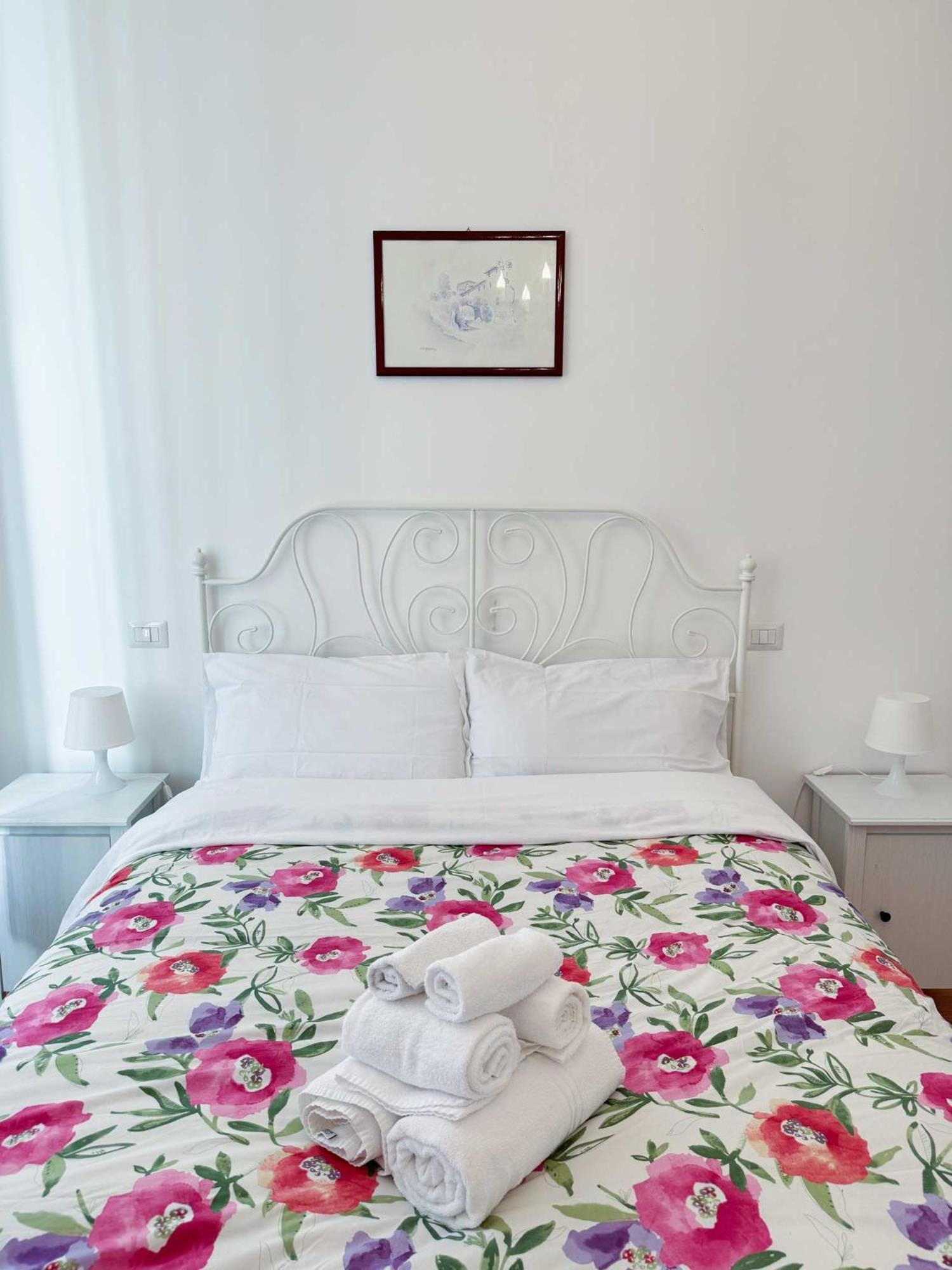 Piramide 2 Bedrooms & 2 Bathrooms Apartment *
