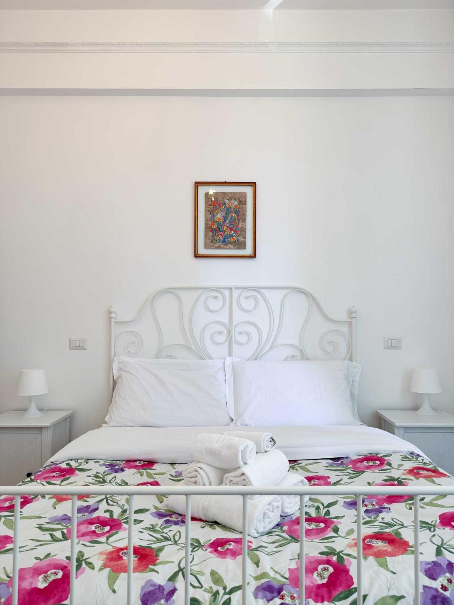 Piramide 2 Bedrooms & 2 Bathrooms * Rome