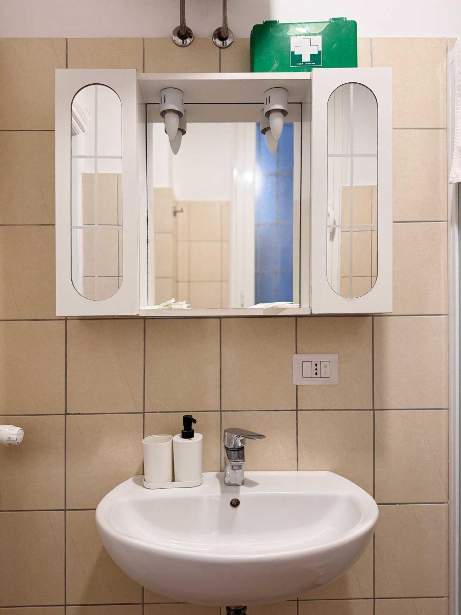 Piramide 2 Bedrooms & 2 Bathrooms *