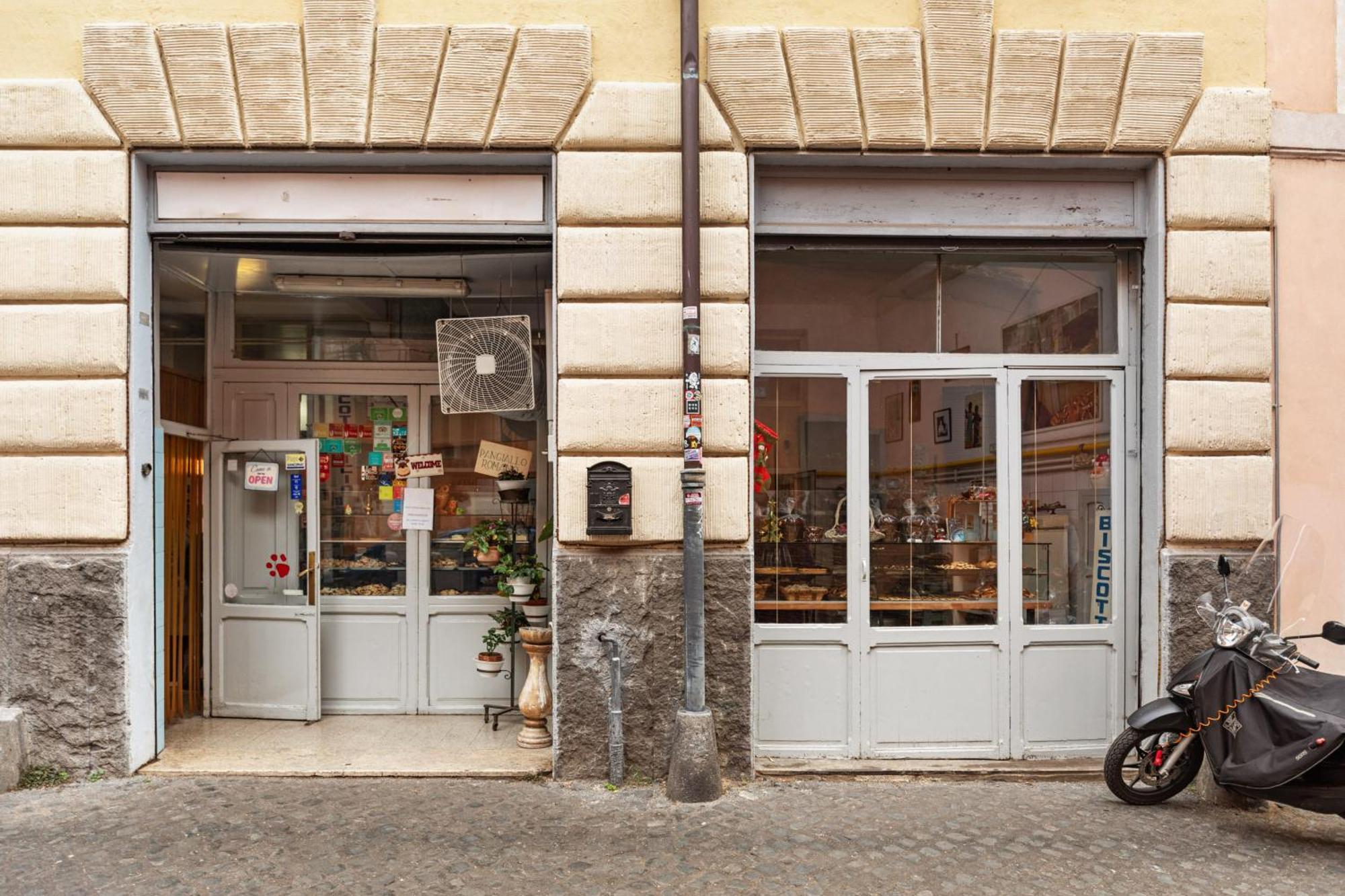 Trastevere Lovely Rome