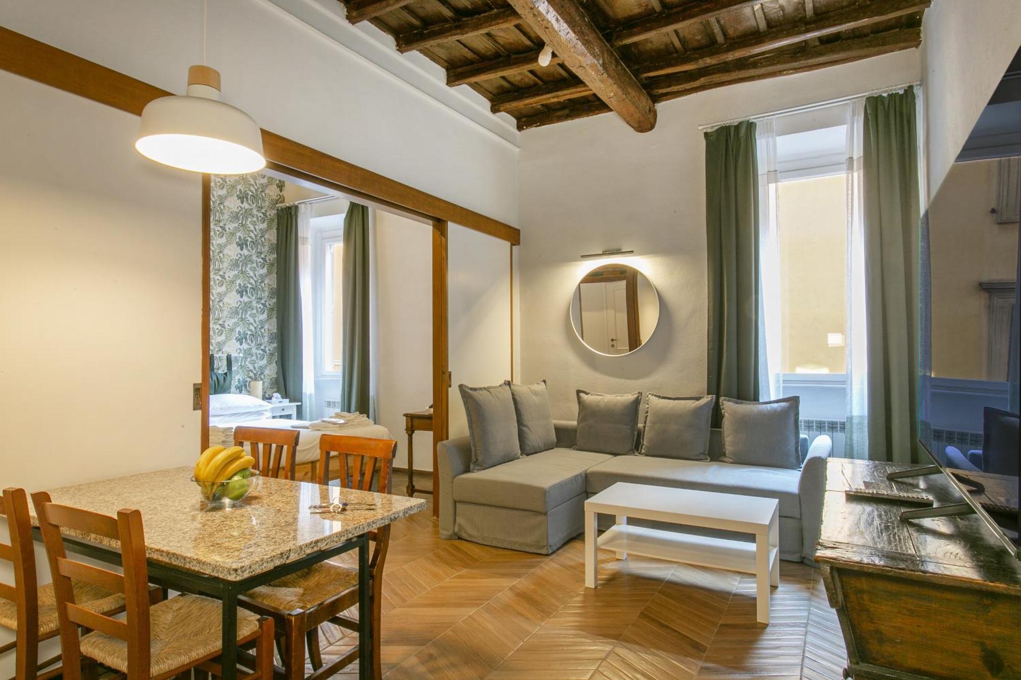 Trevi Little Palace #4 Appartamento *